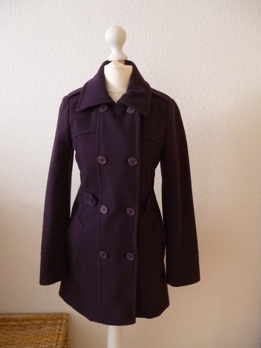 Sisley Mantel Wollmantel lila violett Jacke