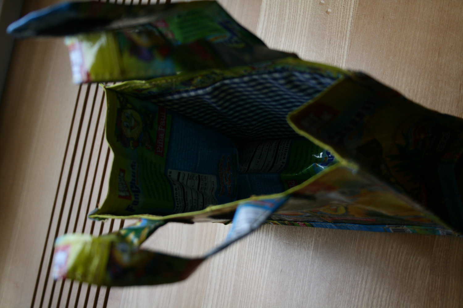 Tetra Pak Tasche Handtasche Unikat aus Getränkekarton