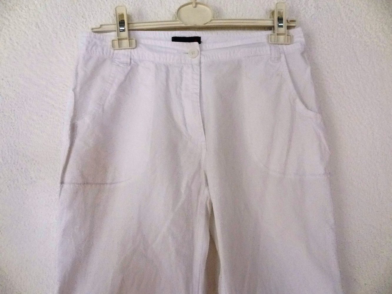Leichte 3/4 Hose in weiß