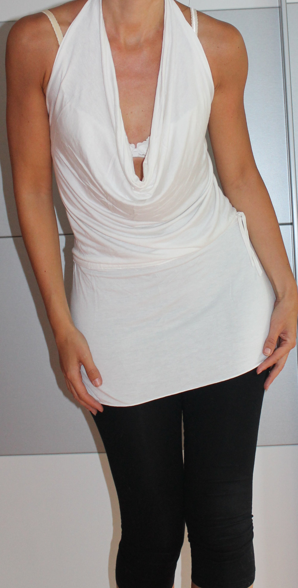 süßes, schickes Neckholder Kleid / Oberteil in weiß