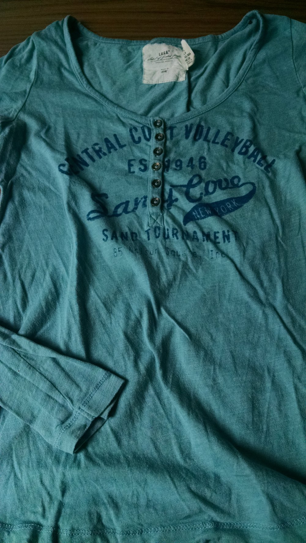 Langarmshirt mit Knopfleiste