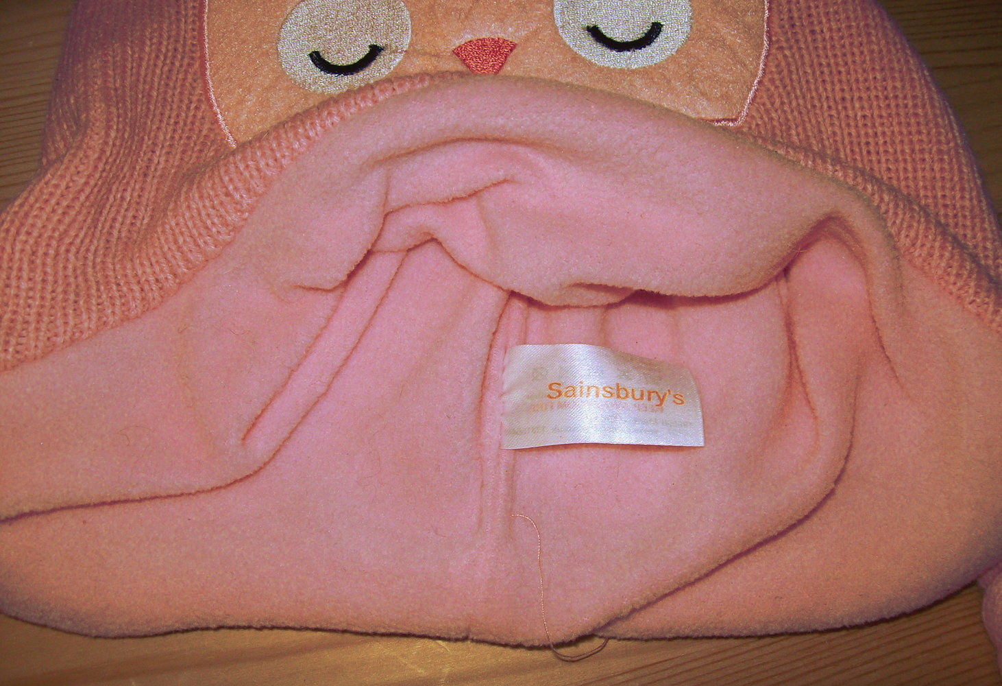 Sainsburys/engl.- ganz süße Mütze Gr. ca ab 6Jahre?