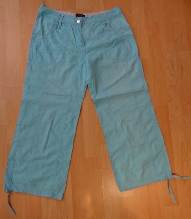 Leichte 3/4 Hose in türkis Gr. 176
