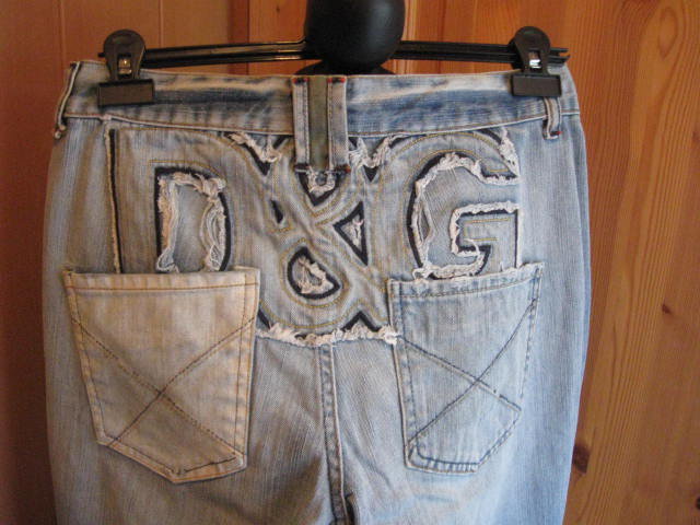 *** Jeans ~ Used Look ~ Löcher ~ Ausgefranst ~ Genial ***