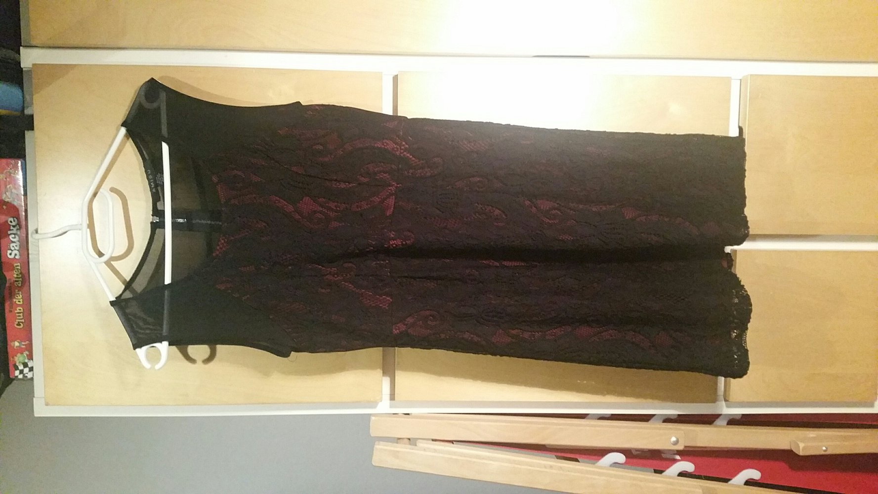 Abendkleid mit Spitze