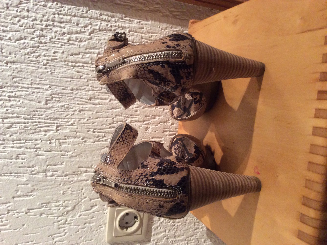 Café Noir Pumps Slingpumps Größe 38 Schlangenmuster schlangenoptik 