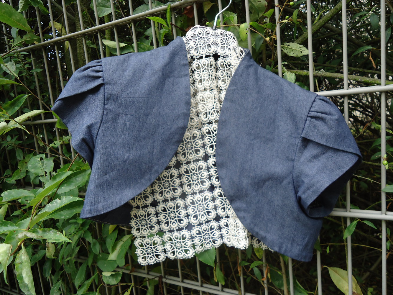 Elegante italienische Jeans Bolero