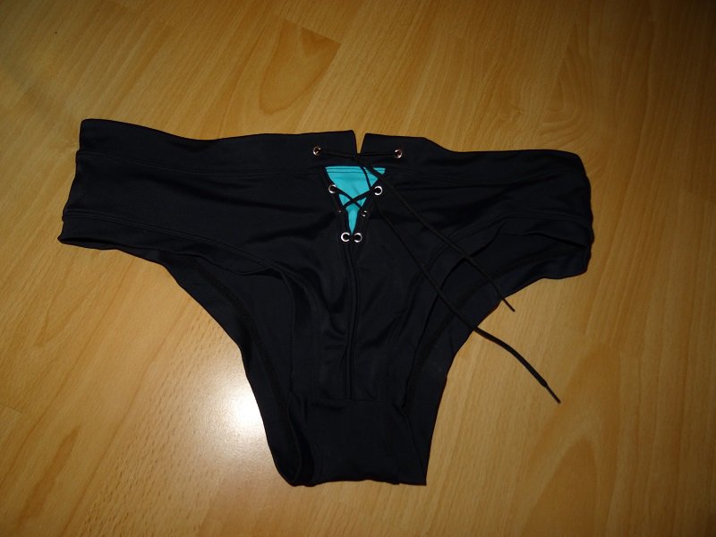 Bikinihose schwarz / türkis Gr. M - TOP 2 mal getragen
