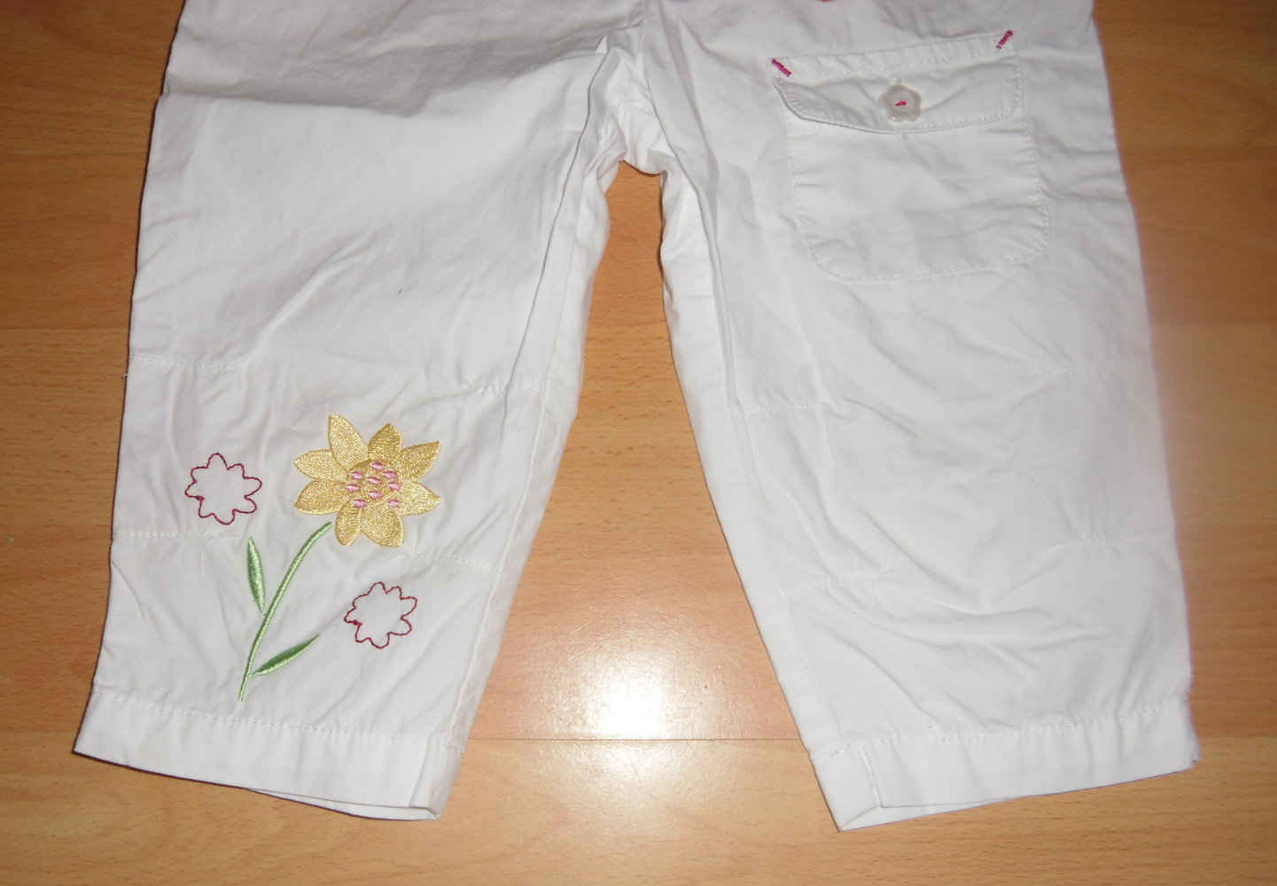 Disney- zuckersüße Winnie Puh ca 3/4 Hose Gr.86