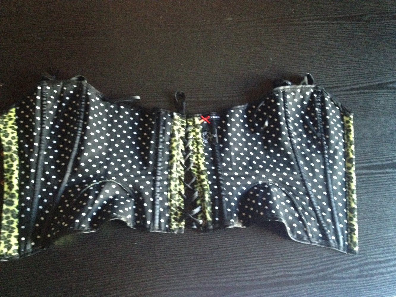 Hell Bunny Hellbunny Punk Gothic Rockabilly Psychobilly Corsage Korsett Leo Leopard acid green Grün Giftgrün