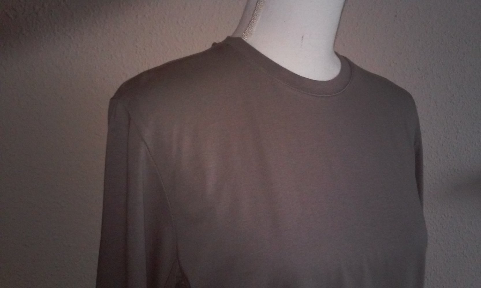 Sweatshirt Langarm Shirt Rundhals Pulli Freizeit/Sport/Unterzieher Basic-Oberteil (in Taupe) stretchig