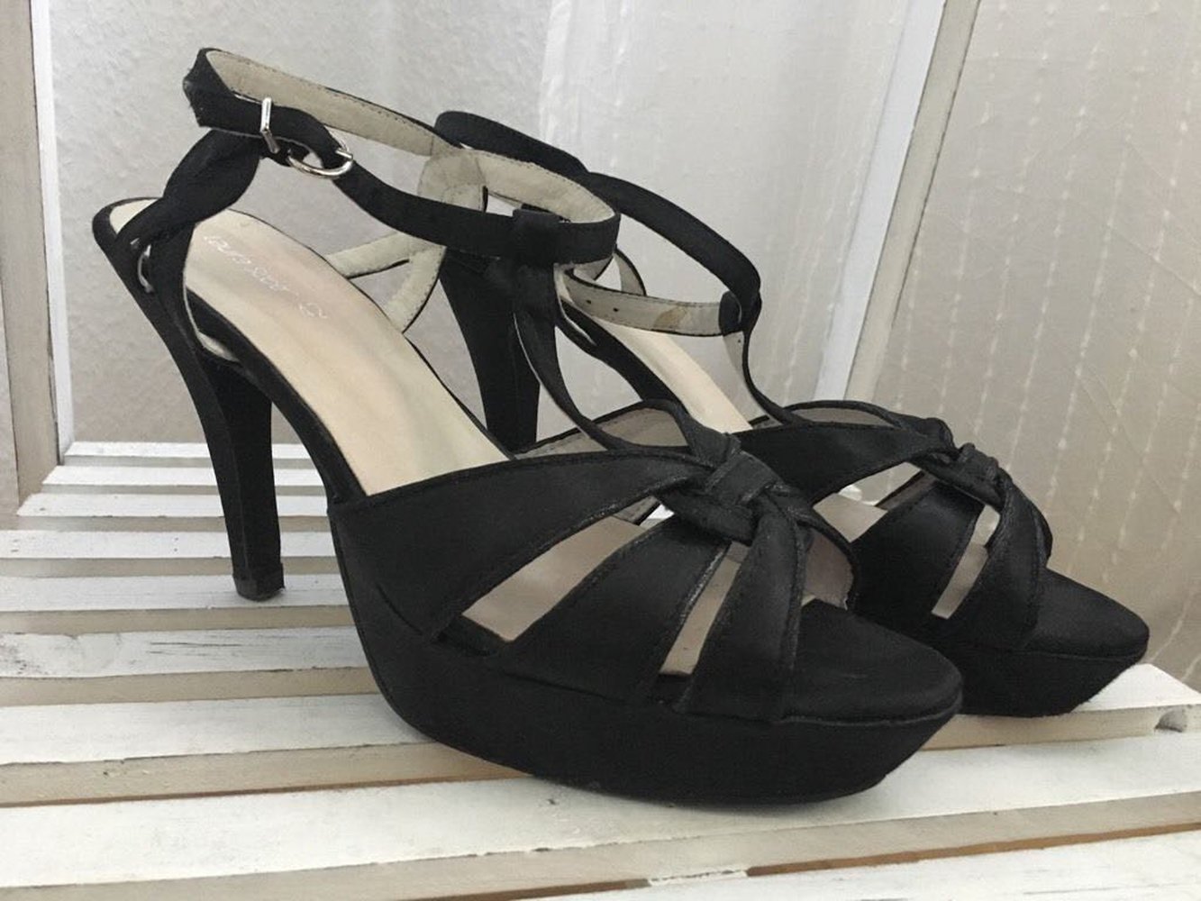 Riemchensandaletten Größe 42 Laura Scott schwarz