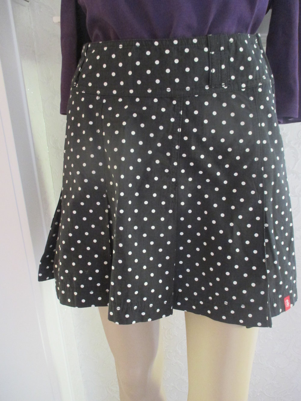 NEUw * Sexy * modern * Punkte * Polka Dots * Tupfen * Falten * Mini Rock 