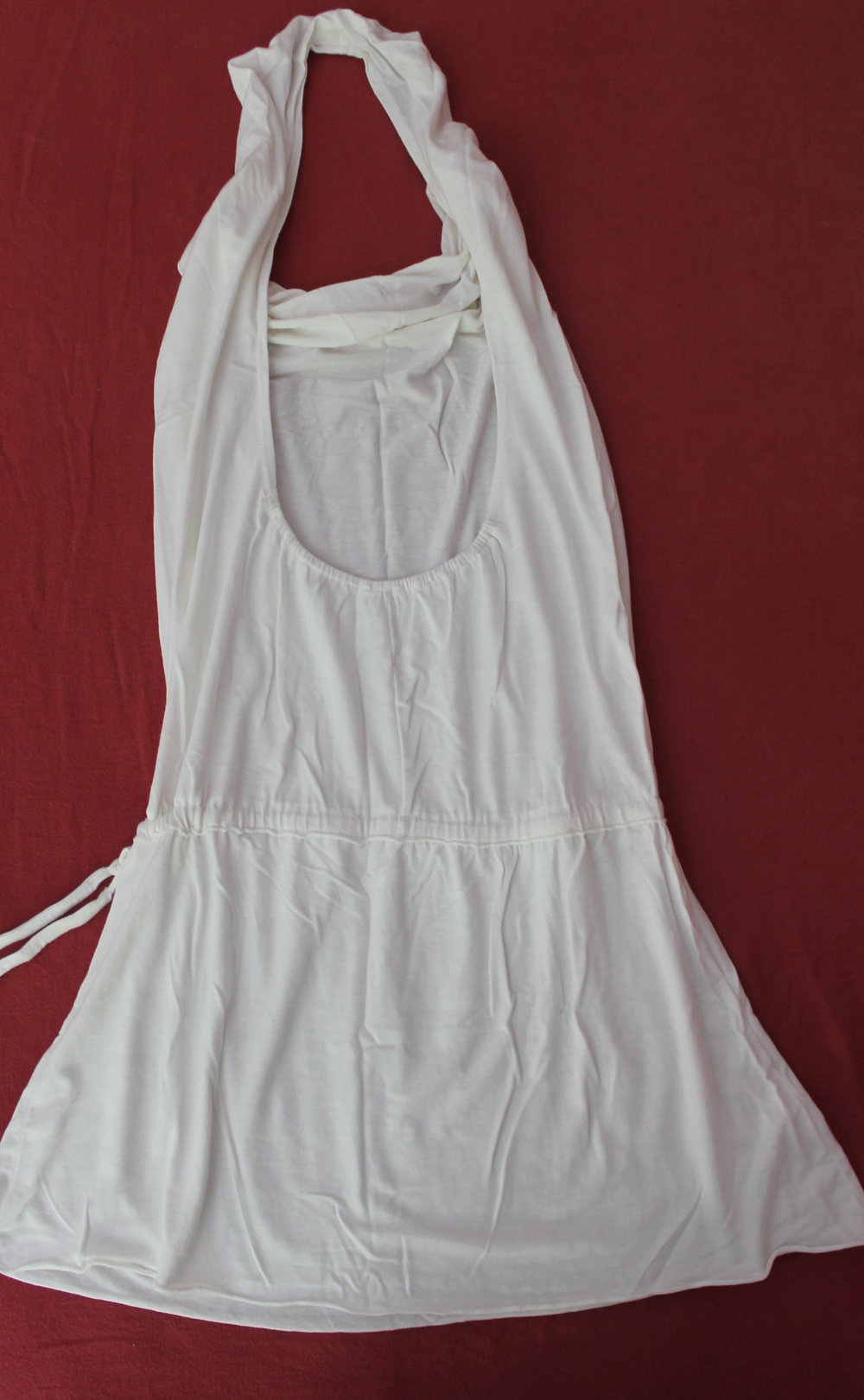 süßes, schickes Neckholder Kleid / Oberteil in weiß