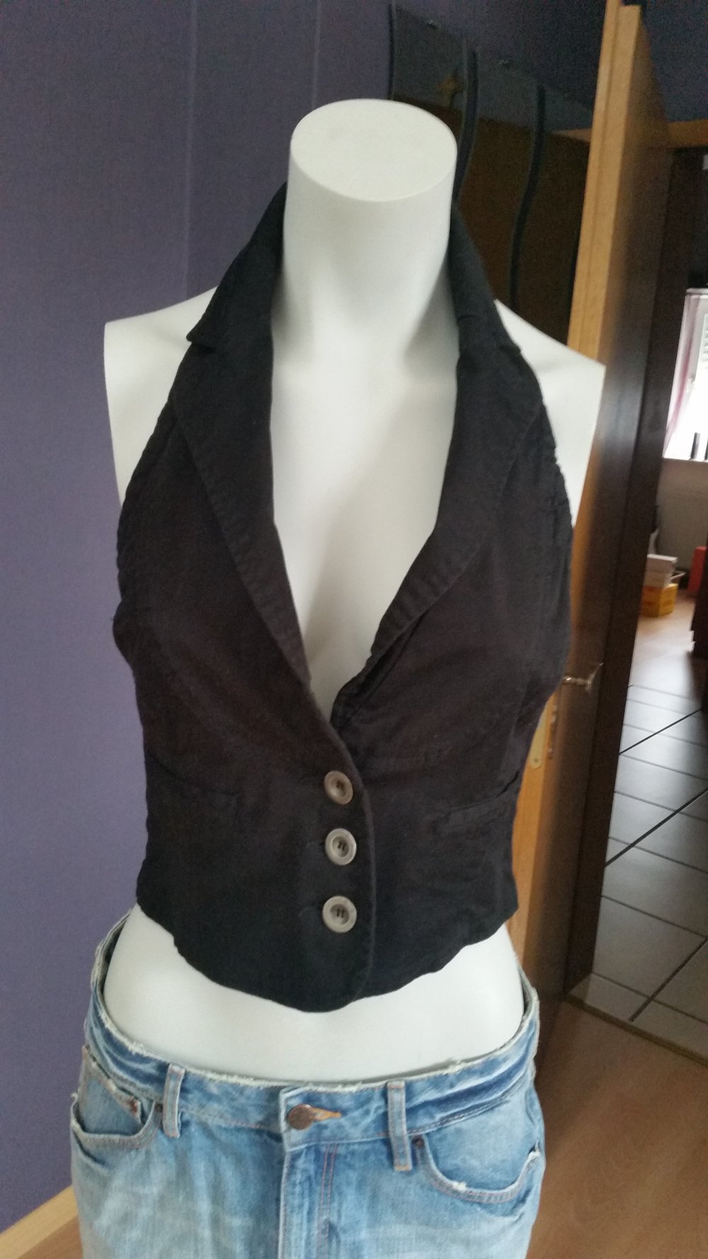 schwarze Weste 