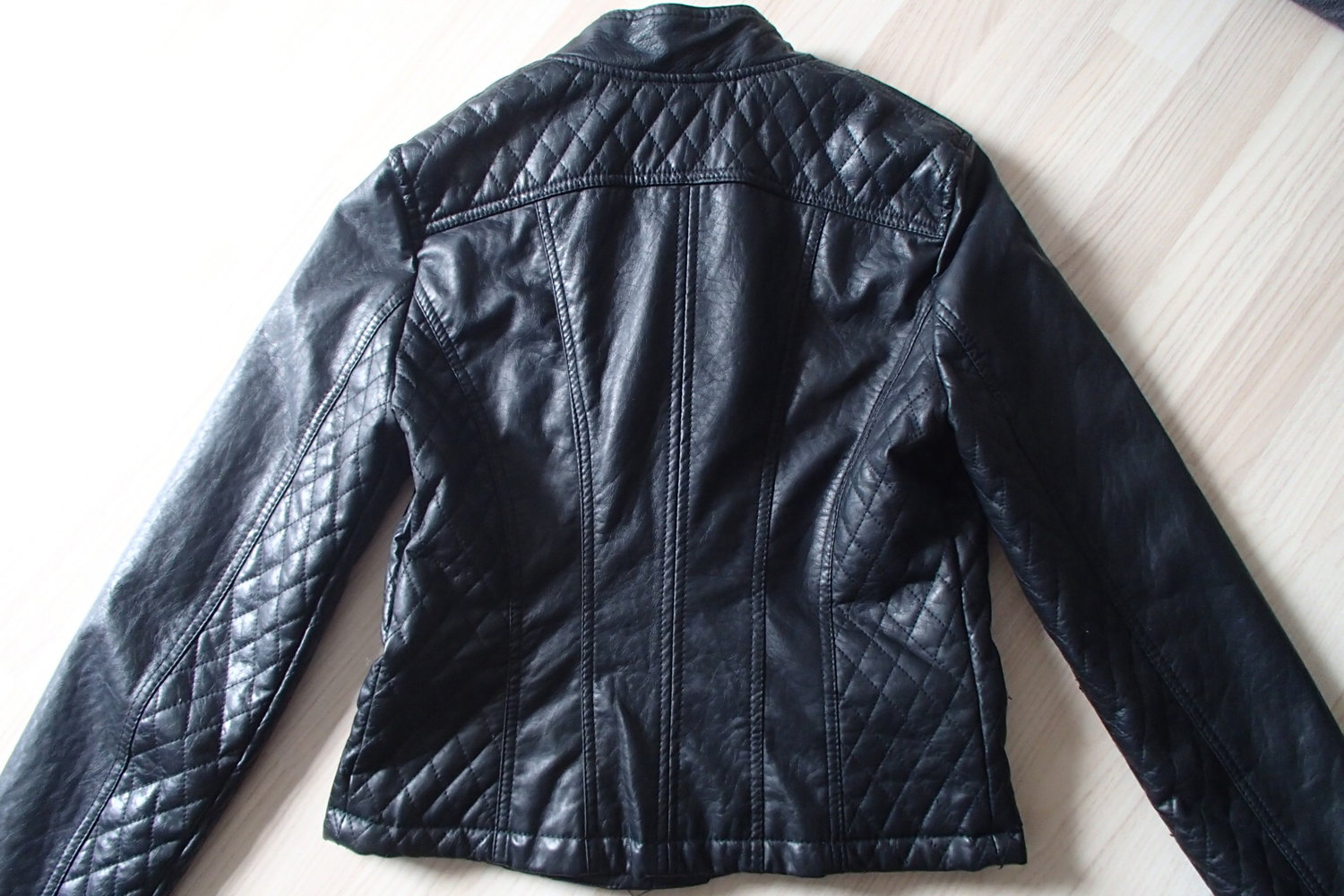 E.M.P Lederjacke mit Softnieten