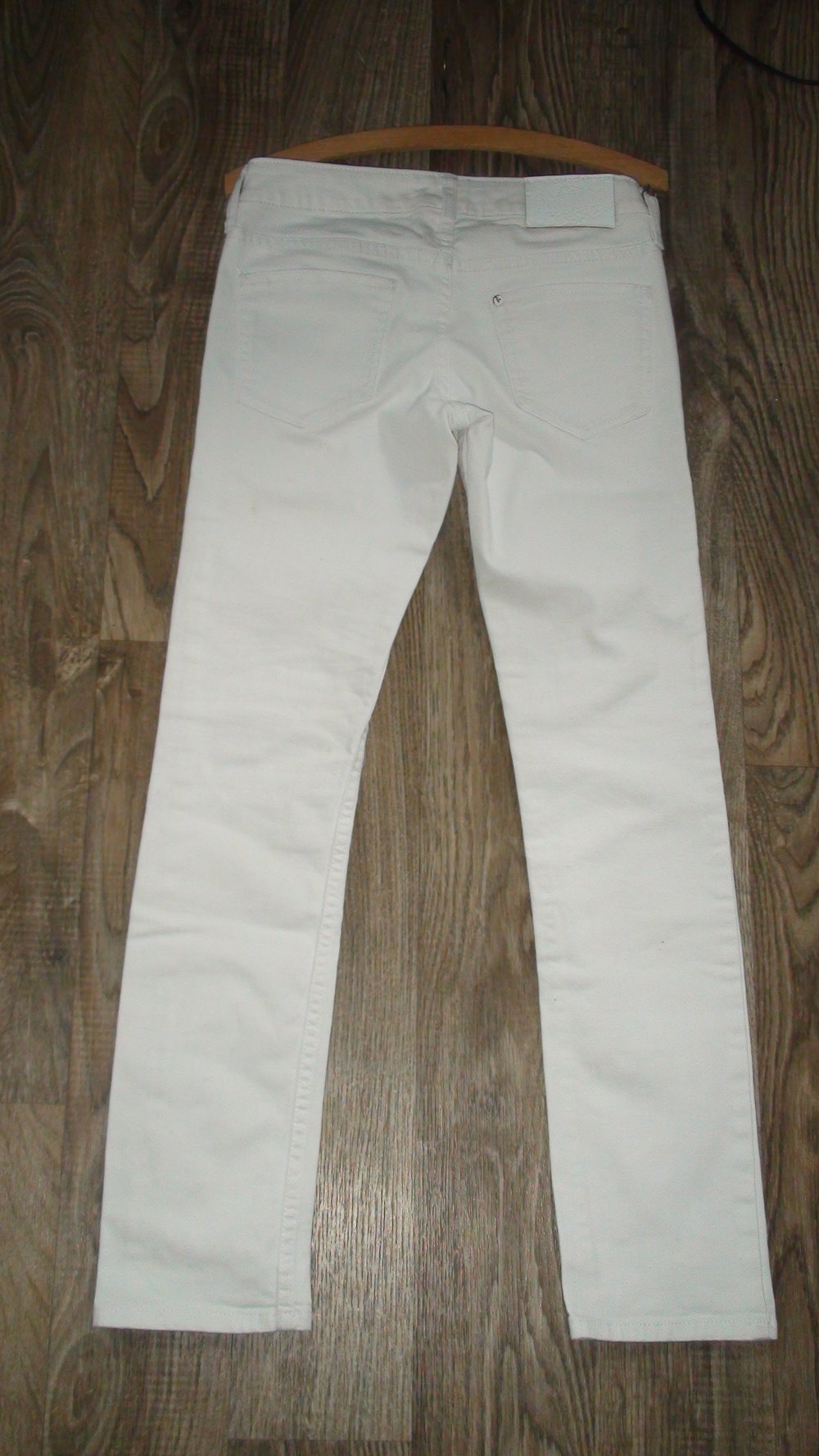 H&M Röhrenjeans Gr.158