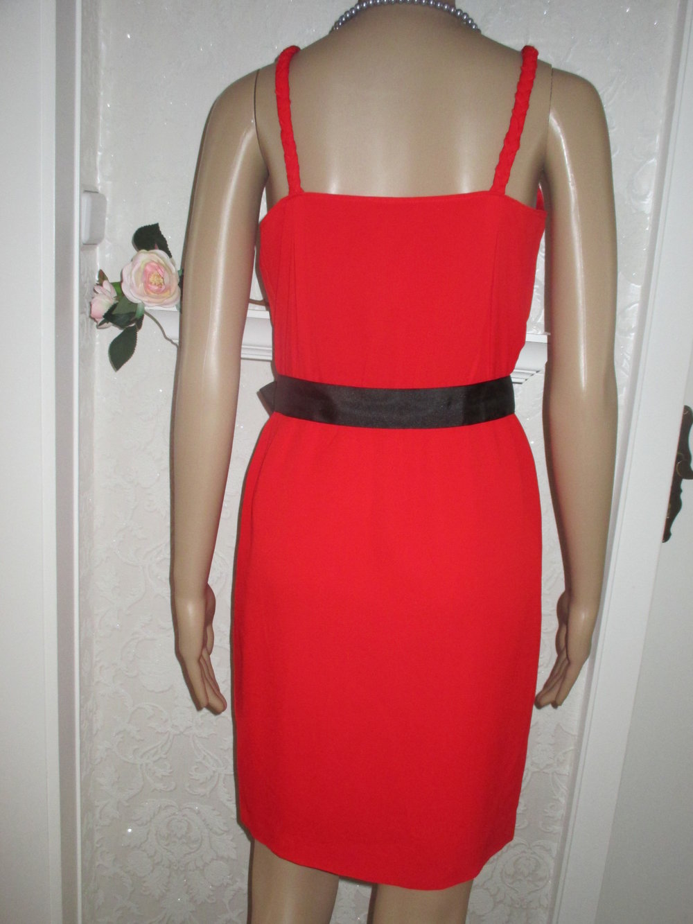 NEU * 50er Style * Abend * Ausgeh * Cocktail * Seiden Gorgette * Spaghetti Träger * Kleid mit Schleife ''MOSCHINO'' Gr. 34- 36/ XS- S * rot * schwarz *
