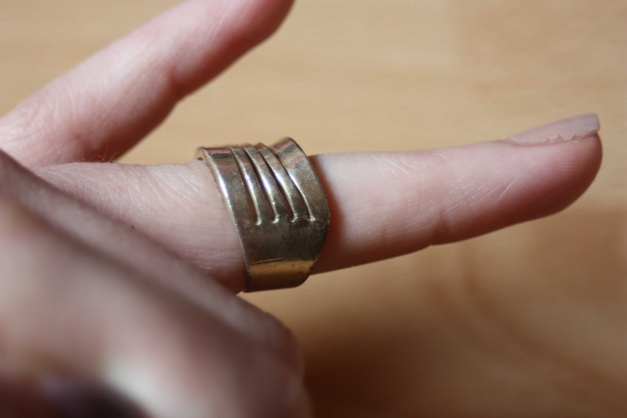 Schöner silberner Ring, Modeschmuck