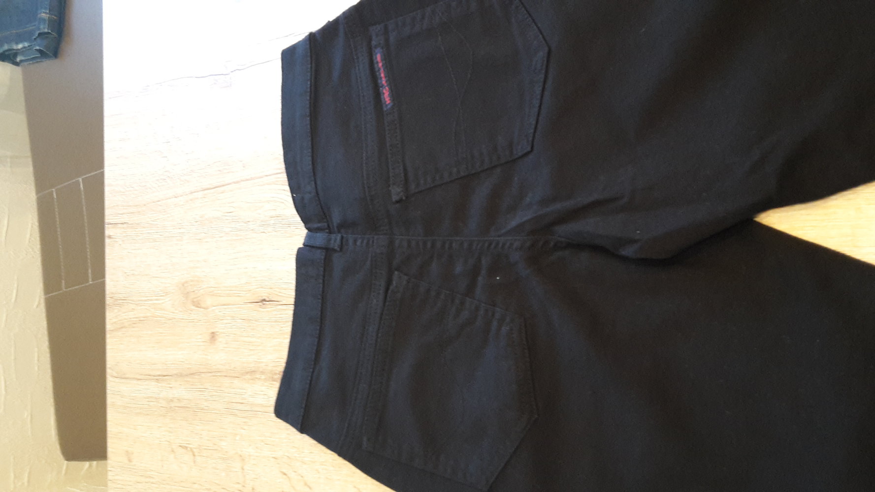 schwarze Jeans von HRC!