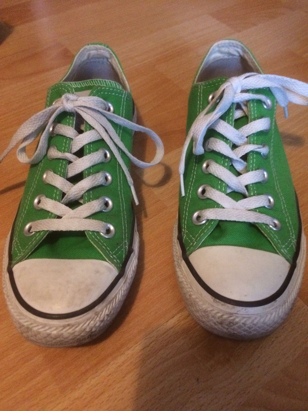 Grüne Converse 37.5