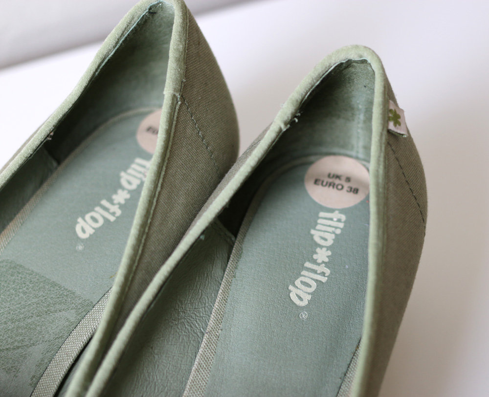 Flip Flop Damen Pumps Wedges Schuhe hellgrün Gr. 38 *Ungetragen*