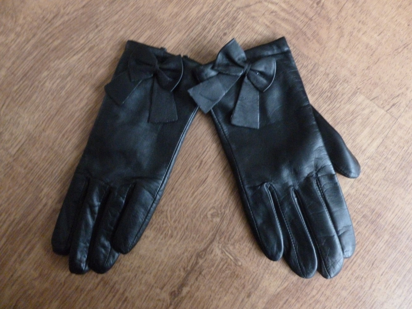 Unanyme de Georges Rech Lederhandschuhe mit Schleife, schwarz Größe 6.5 NEU