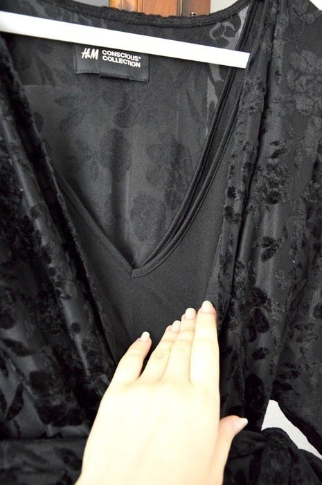 Samt Kleid Blumen Muster trend durchsichtig transparent Schleife