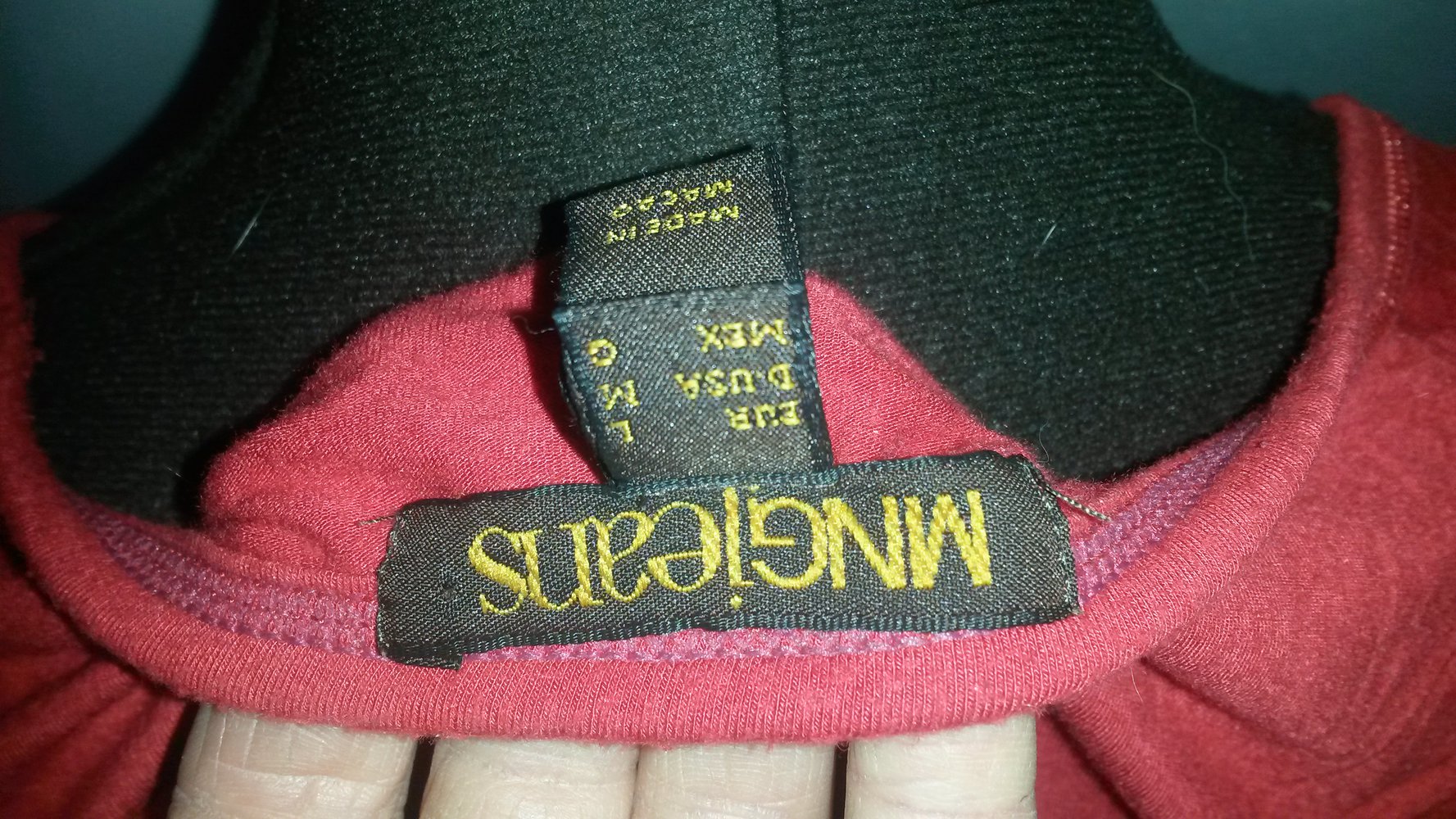 Cooles Burlesque Style Tshirt von mng