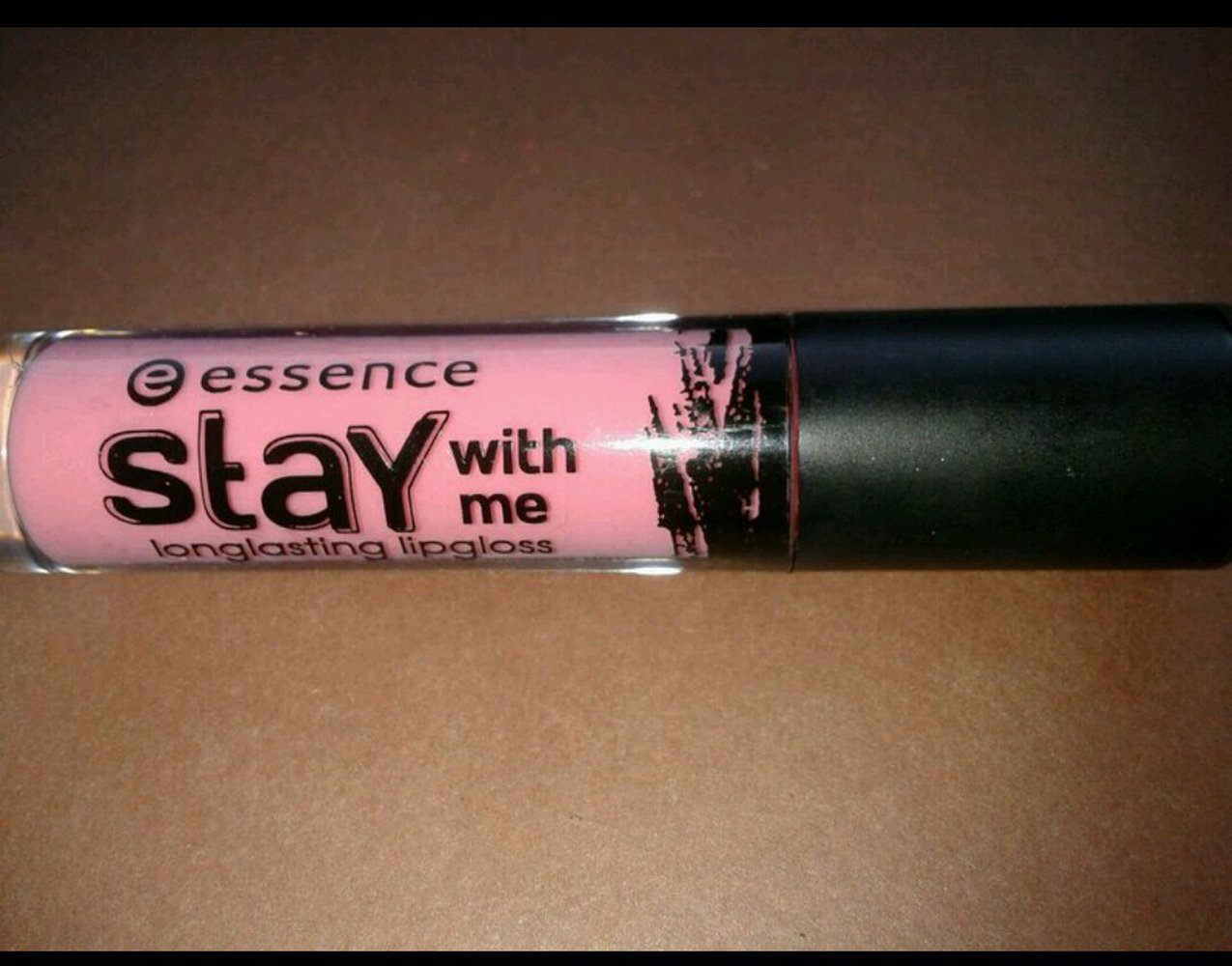 essence lip gloss