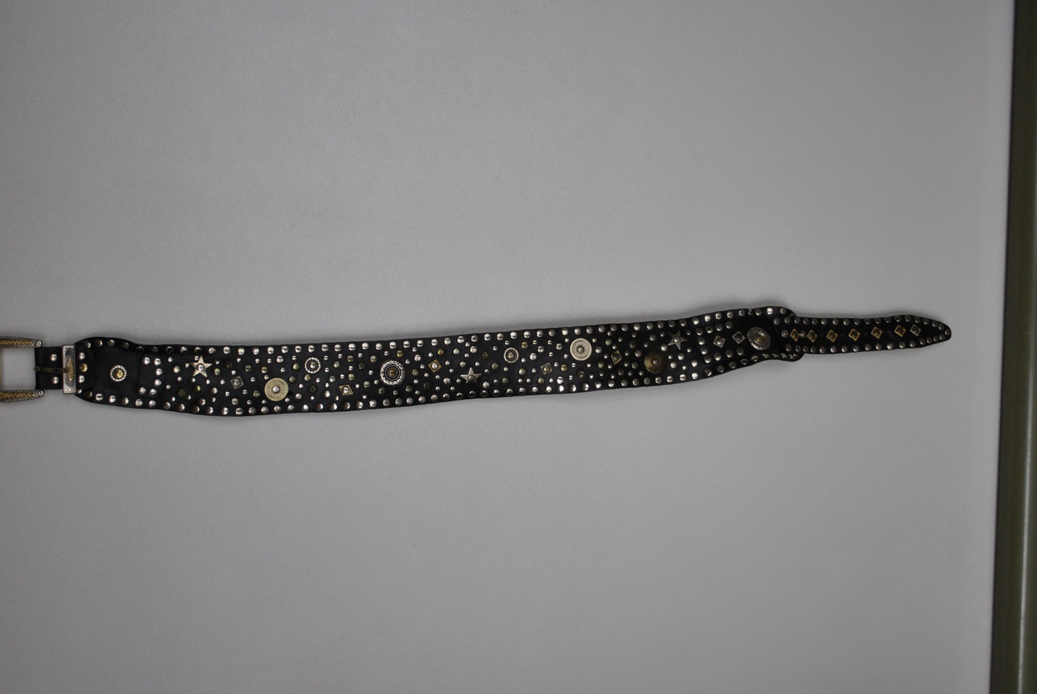  Gürtel Nieten Nietengürtel 85cm Umfang Leder schwarz breit 