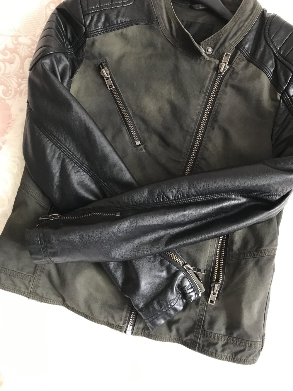 Lederjacke mit Stoff