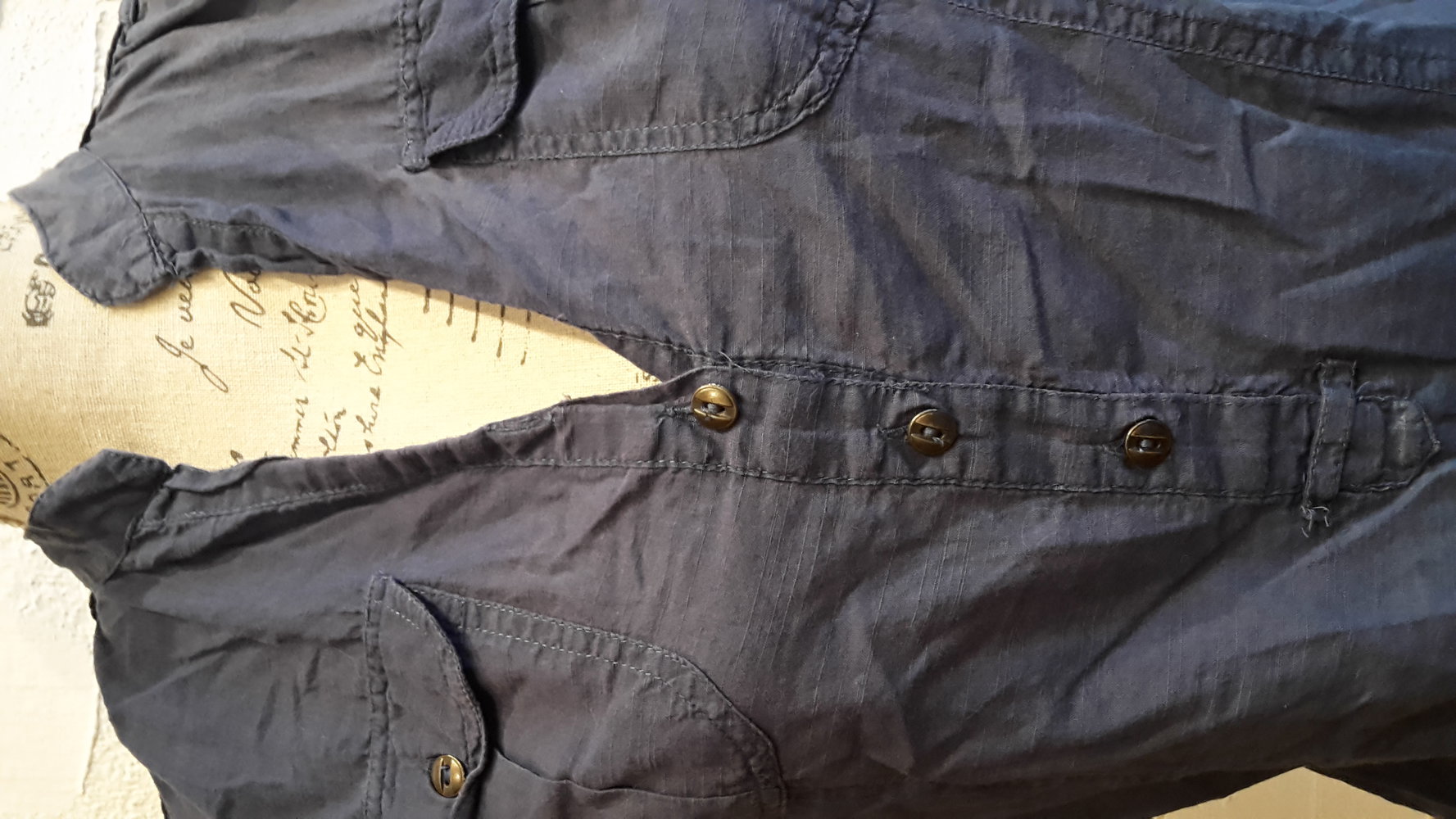 süße dunkelblaue Bluse kurzärmlig