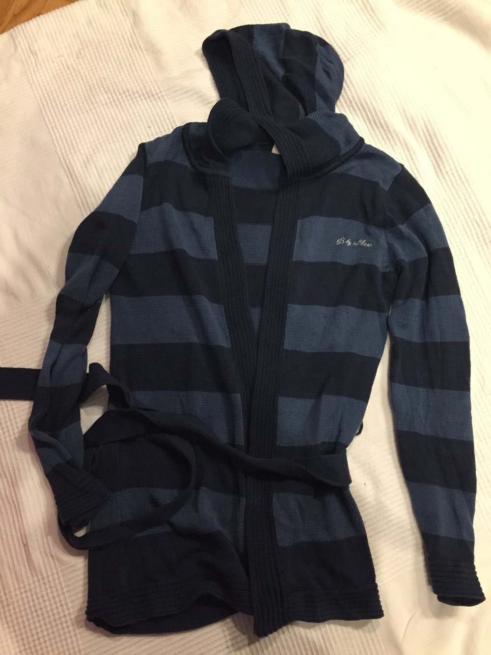 Schöner Strickcardigan