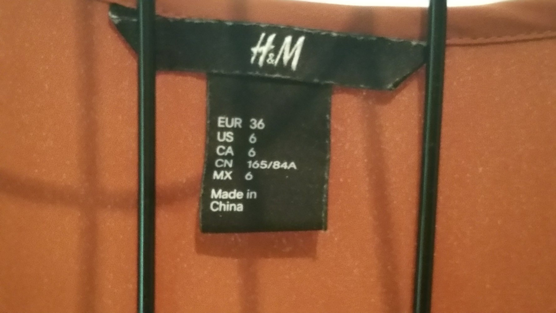 Long Bluse ohne Arme, rostbraun