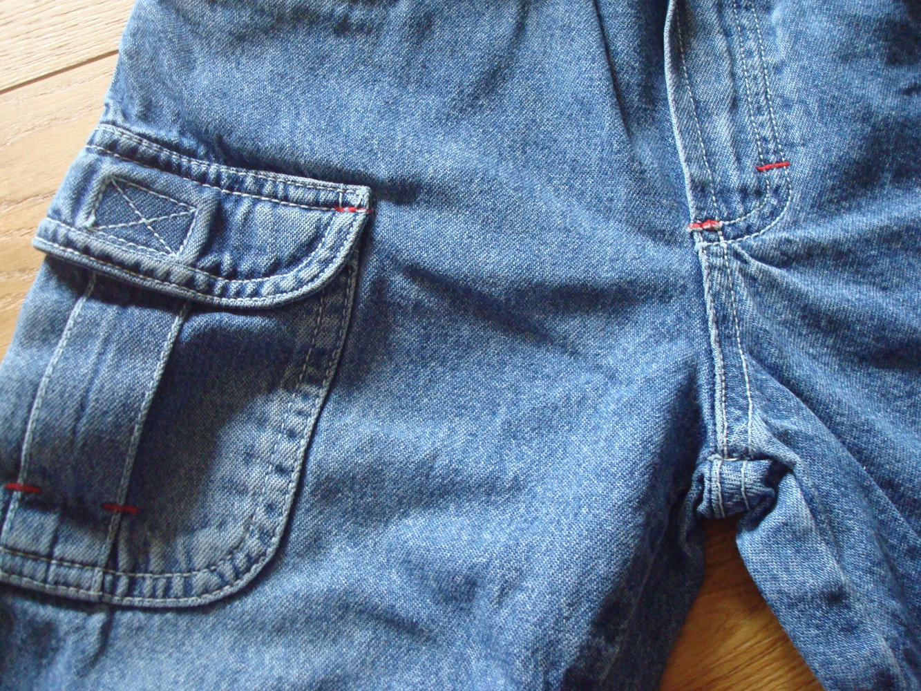 süße Jeans für Jungen Gr. 80