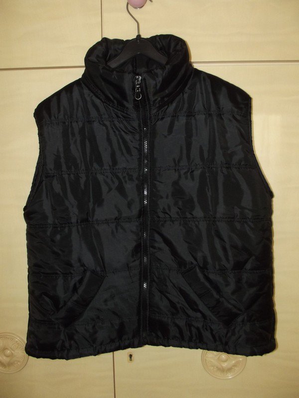Schöne schwarze Weste  Gr. S/M 