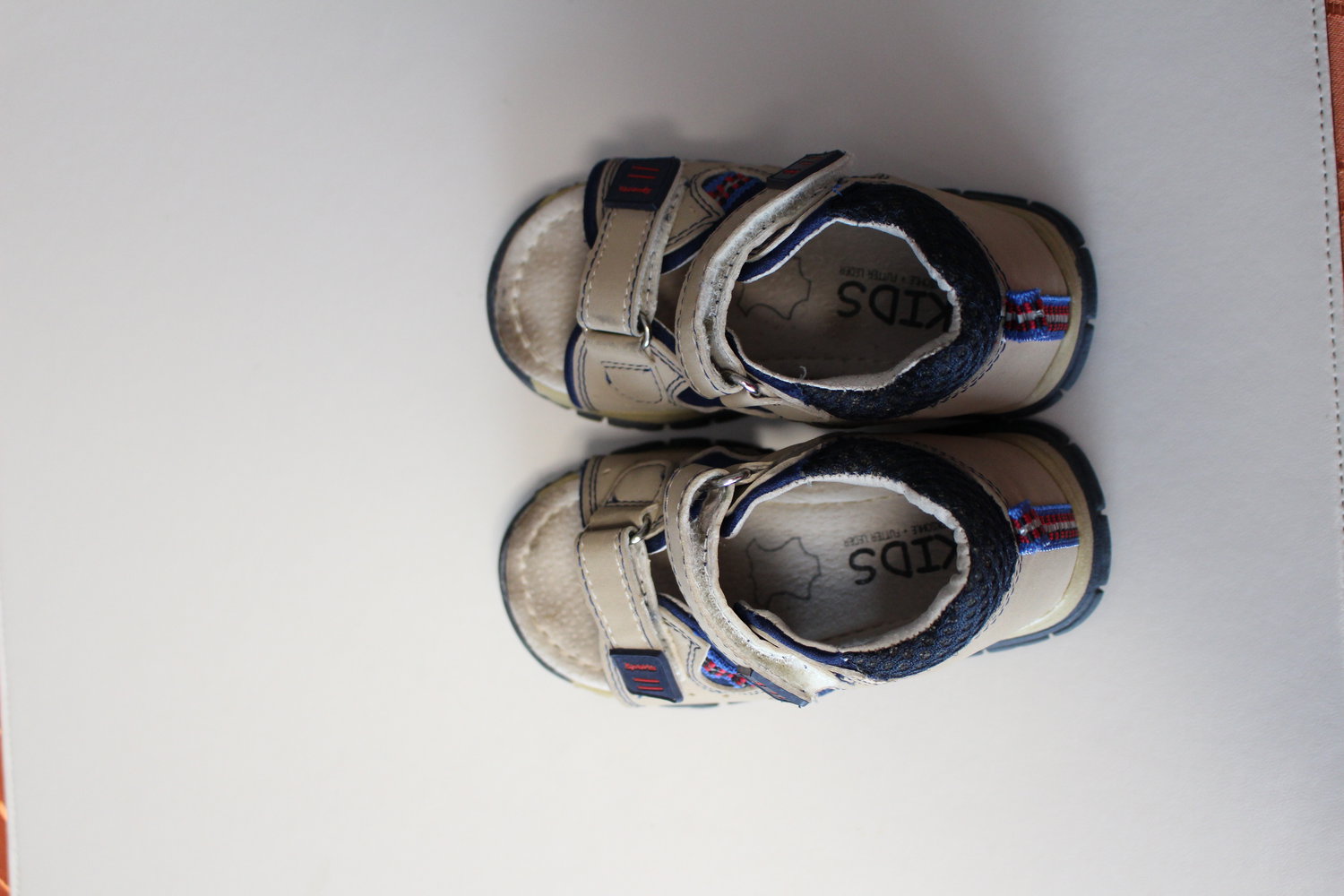 126. Sandalen, beige-blau, Gr. 23