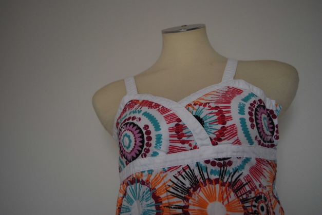 Esprit  Kleid Trendi