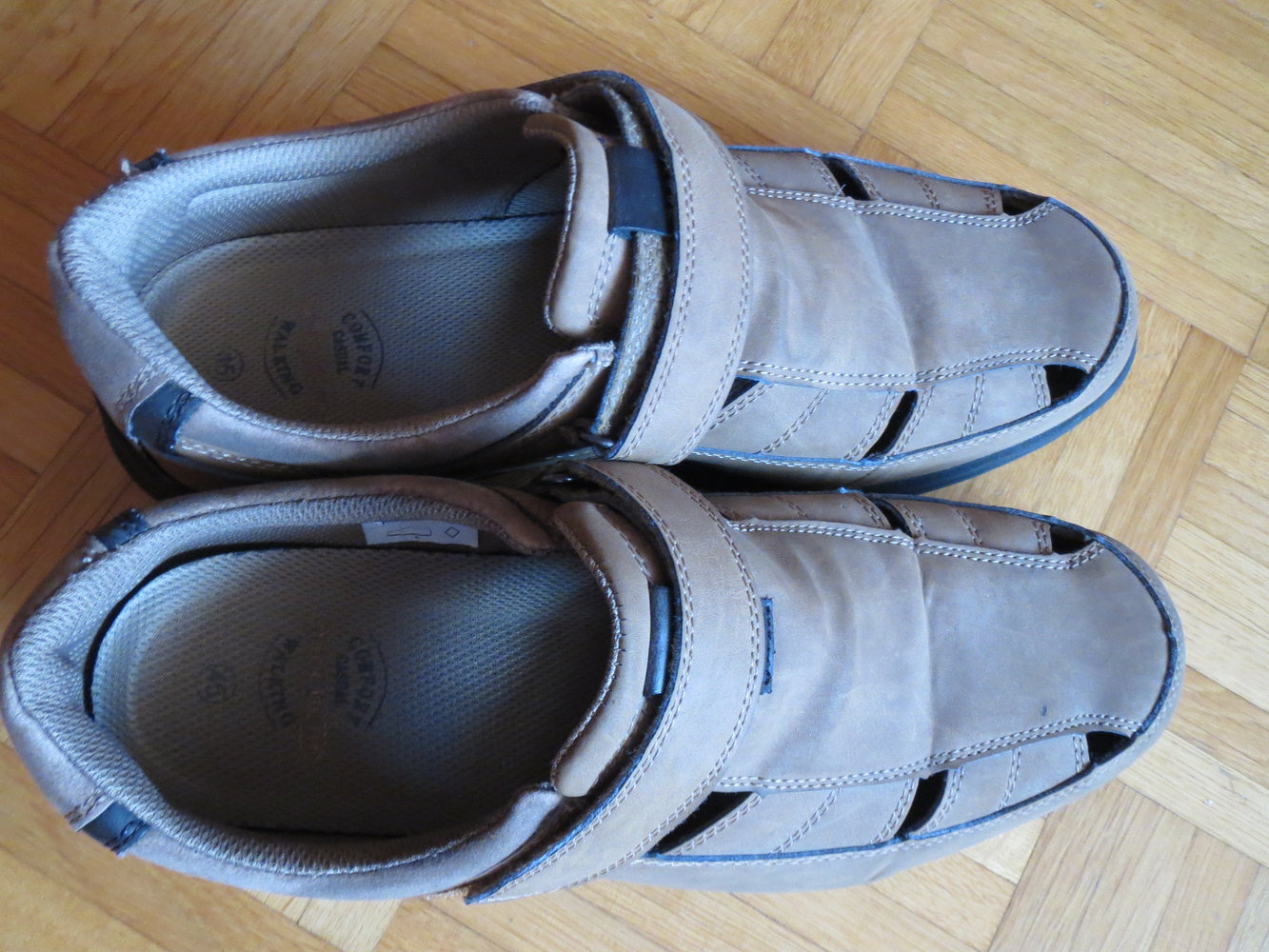 Slipper, Klettslipper, Gr.45, beige