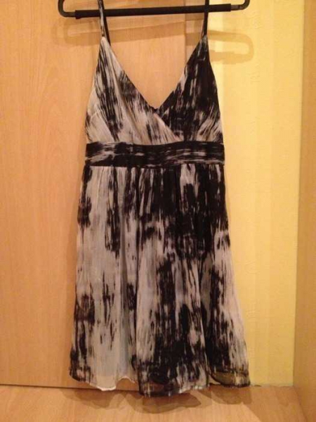 NEU Strandkleid Sommerkleid partykleid only 36 mit Etikett schwarz weiß