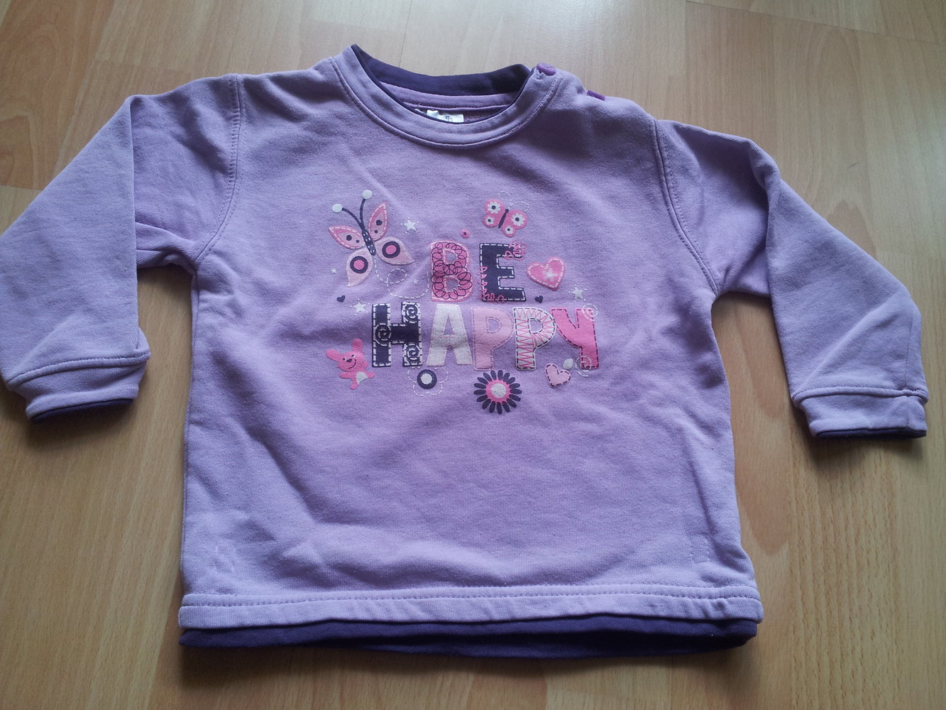  Pullover lila BE HAPPY Schmetterlinge Blumen Herze