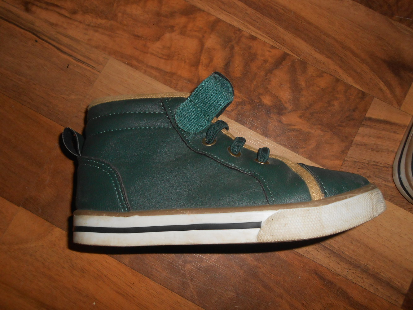 Sneakers grün 26 Turnschuhe