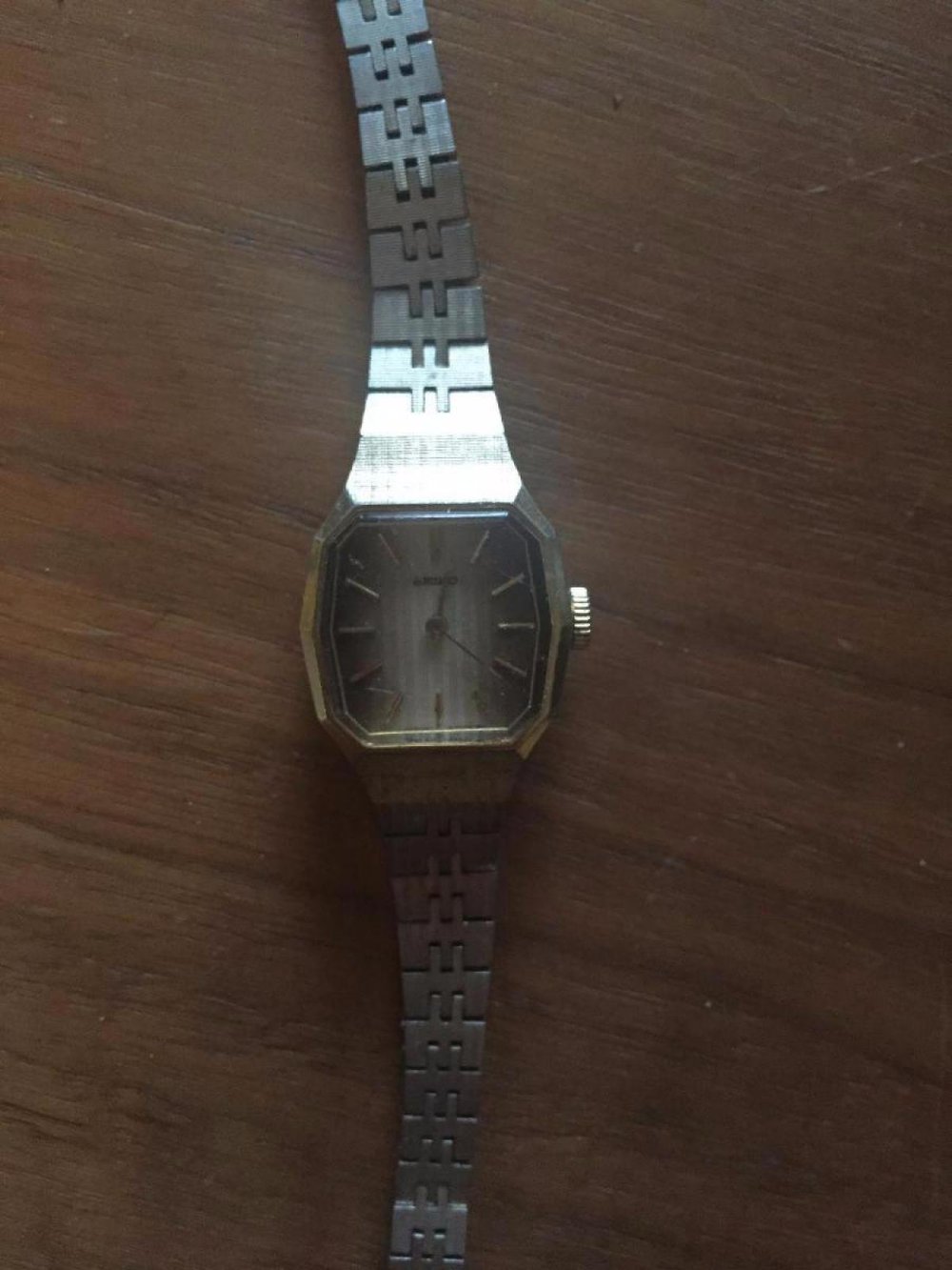 goldene Uhr - vintage