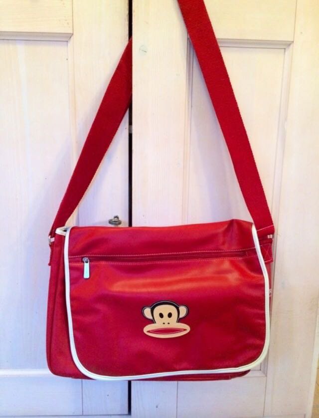 Rote Paul Frank Tasche