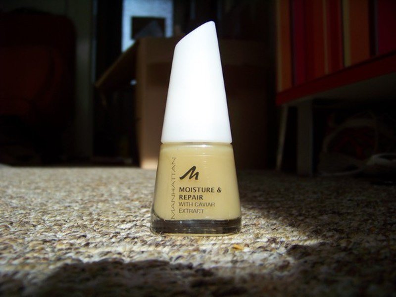 Manhattan Moisture & Repair Nagellack NEU