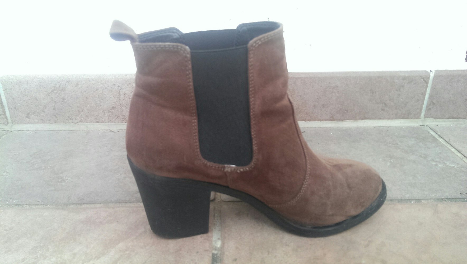 Braun-schwarze Schuhe von H&M