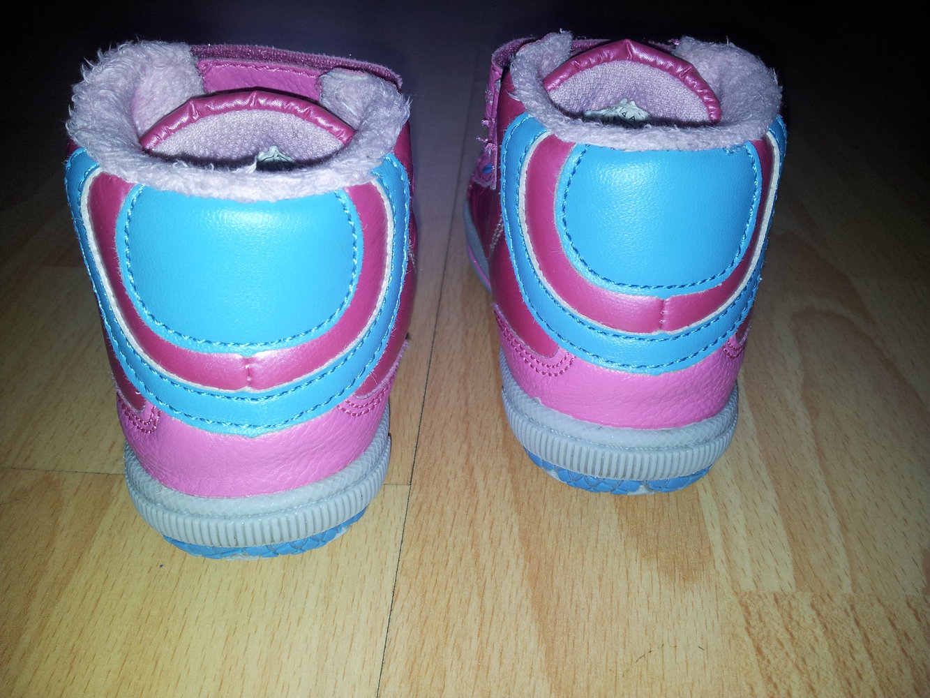 Turnschuhe Gr. 22 rosa hellblau
