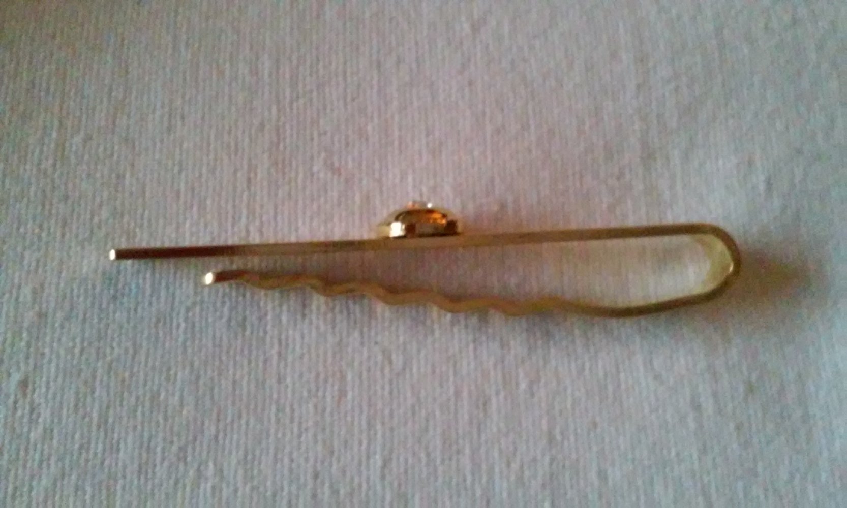 Krawatte Schlips und Krawarrennadel