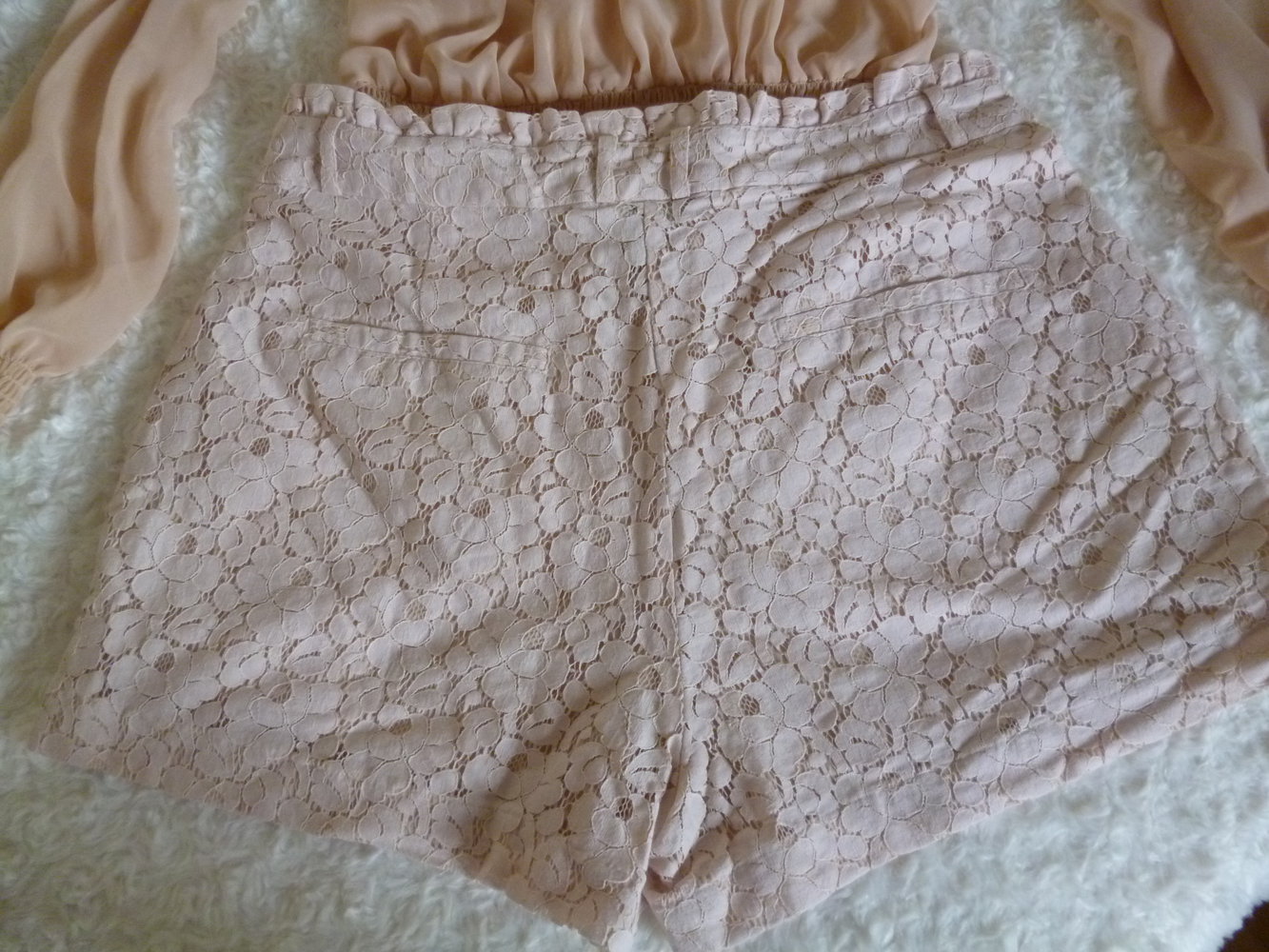 Spitzenshorts puder Conscious Collection 42